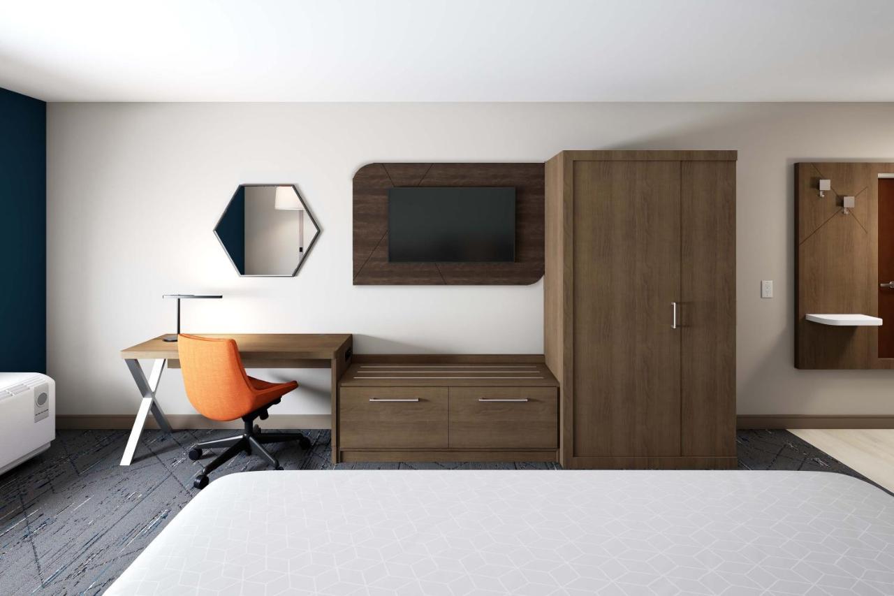 Holiday Inn Express & Suites - Springdale - Fayetteville Area Bagian luar foto