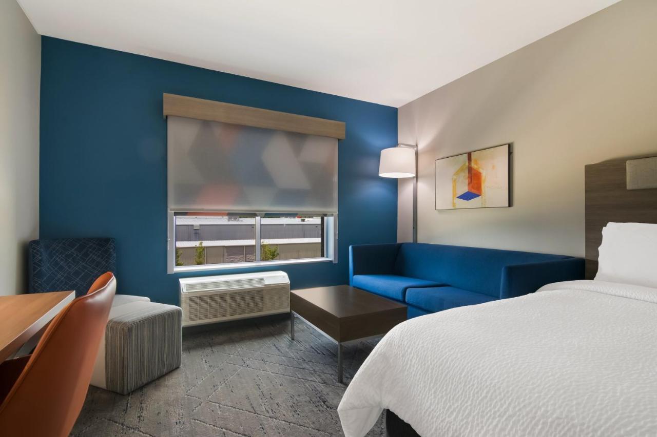 Holiday Inn Express & Suites - Springdale - Fayetteville Area Bagian luar foto