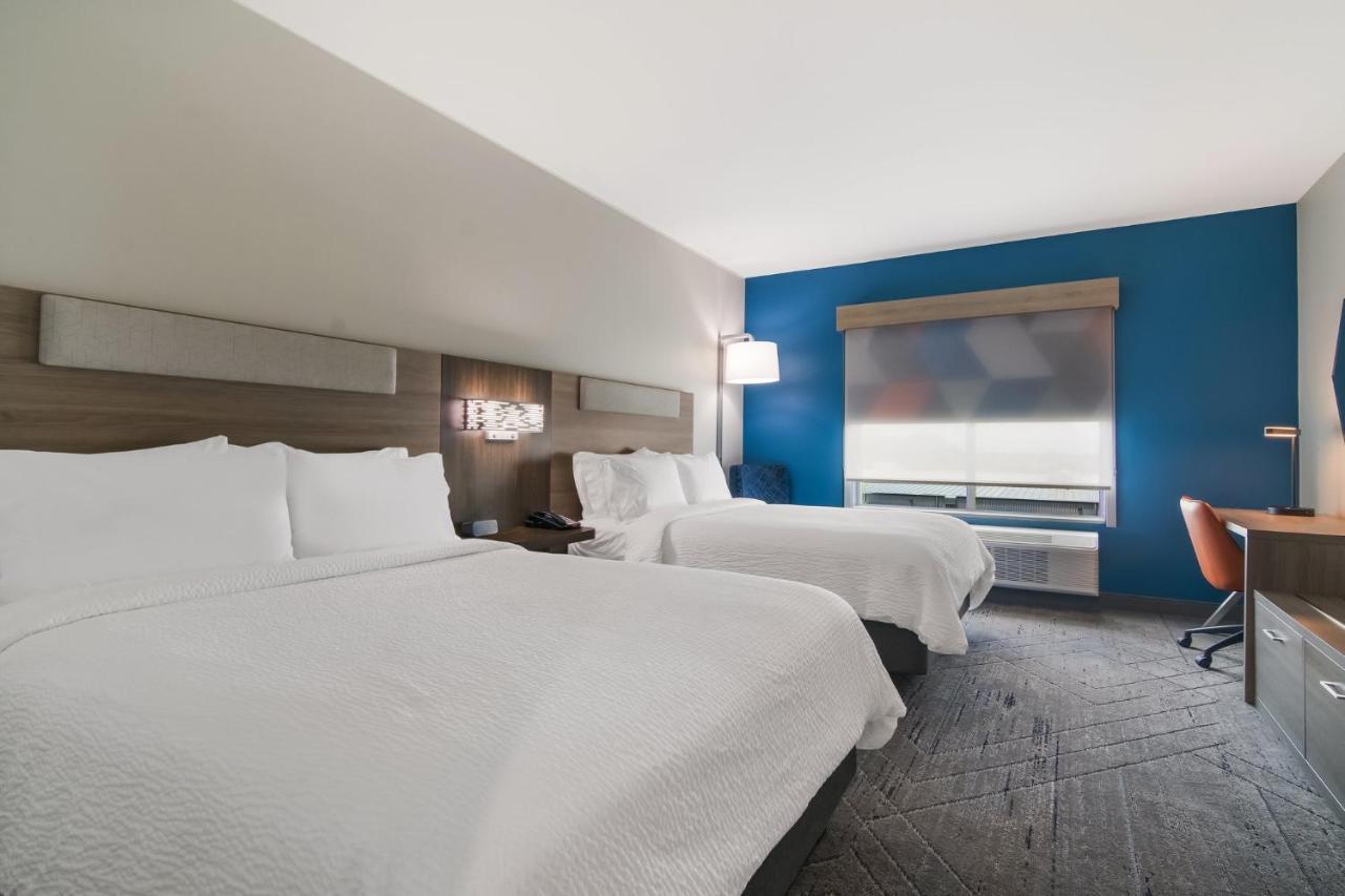 Holiday Inn Express & Suites - Springdale - Fayetteville Area Bagian luar foto